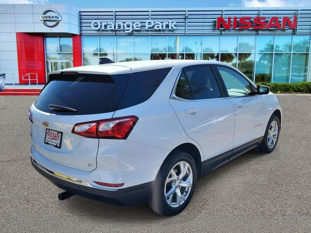 Used 2021 Chevrolet Equinox LT image 2