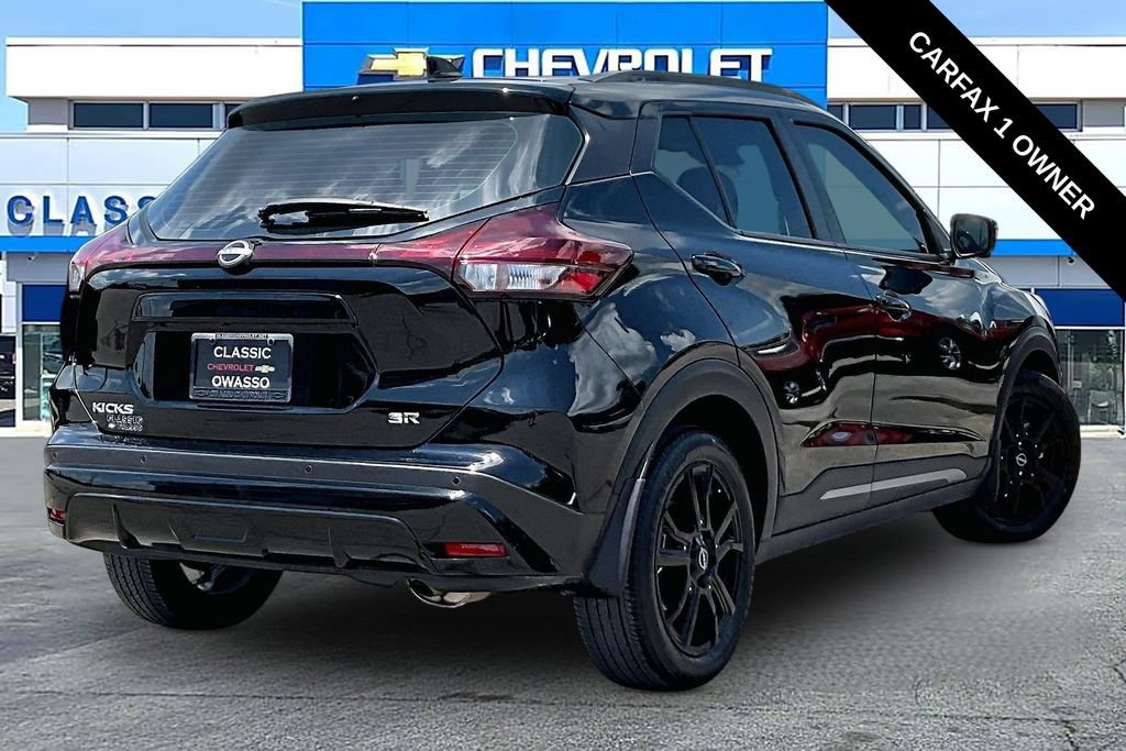 Used 2023 Nissan Kicks SR w/ SR Premium Package FWD image 18