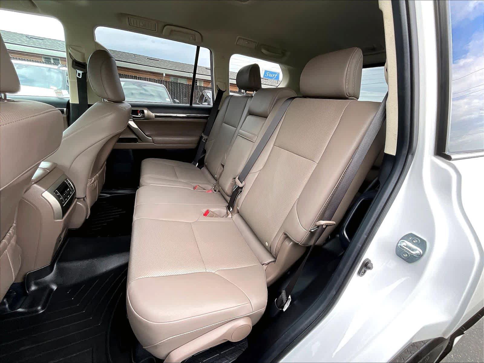 Used 2021 Lexus GX 460 Premium w/ Premium Plus Package AWD/4WD image 29