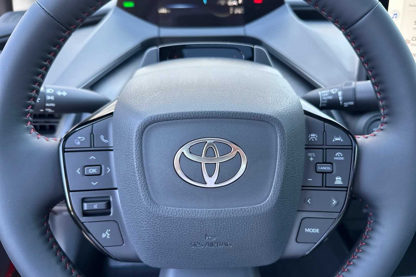 New 2026 Toyota Prius Plug-In Hybrid FWD image 26
