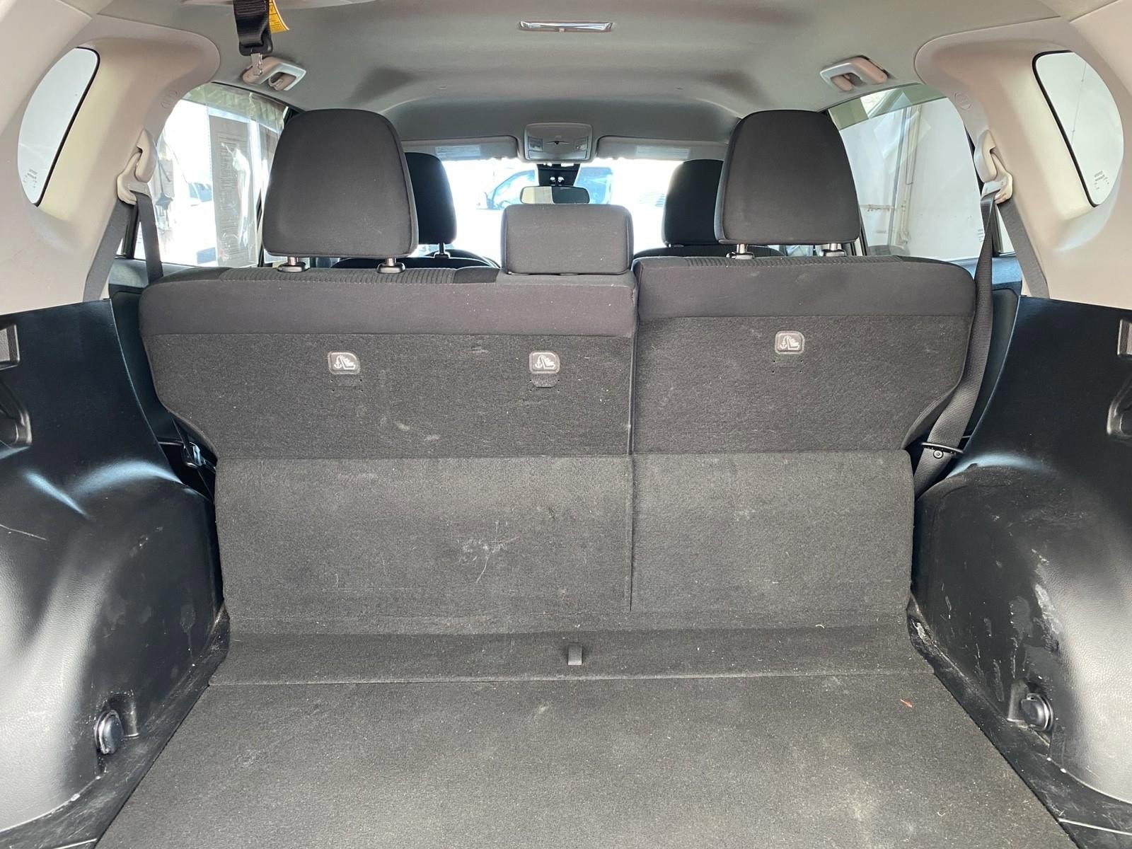 Used 2017 Toyota RAV4 LE w/ All Weather Liner Package AWD/4WD image 14