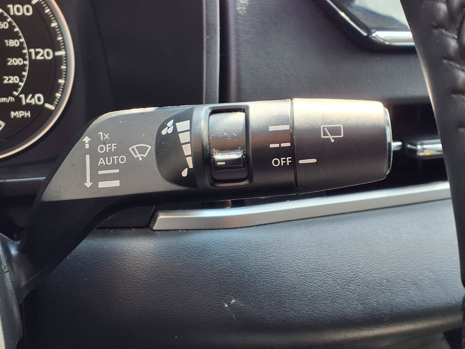 Used 2024 Mitsubishi Outlander SE FWD image 23
