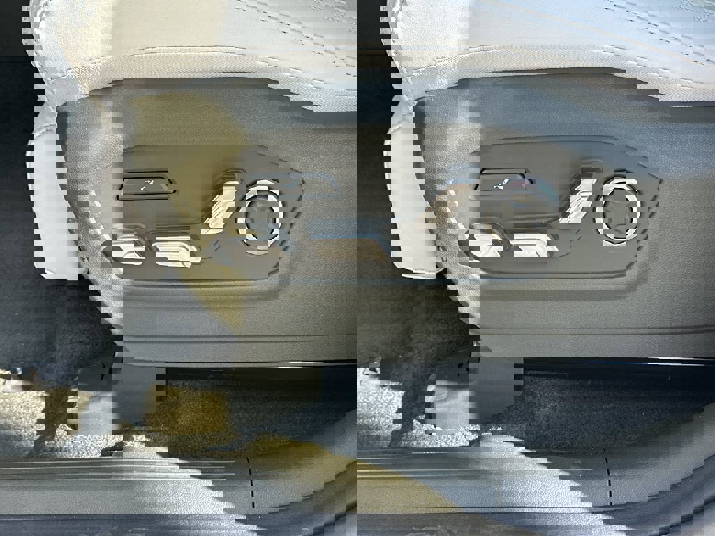 New 2025 Hyundai Santa Fe Calligraphy image 29