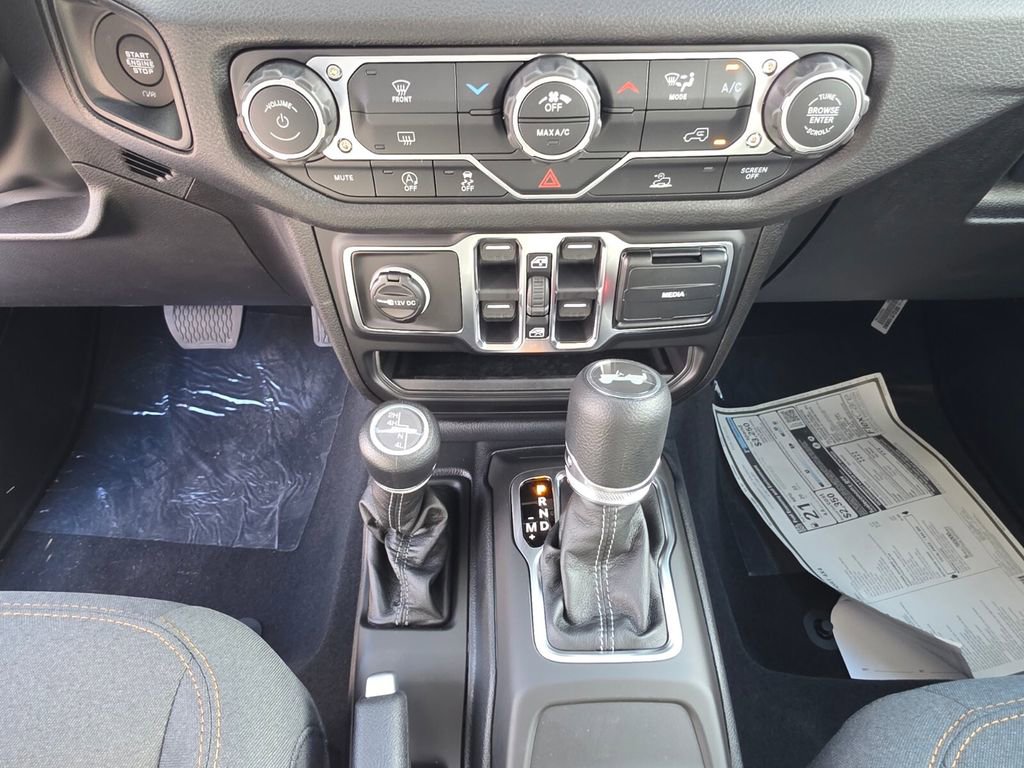 New 2026 Jeep Wrangler Unlimited Sport AWD/4WD image 15