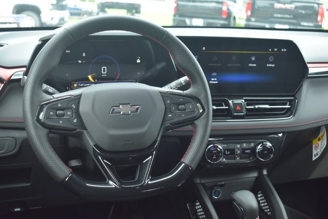 Used 2026 Chevrolet TrailBlazer RS w/ Convenience Package AWD/4WD image 19