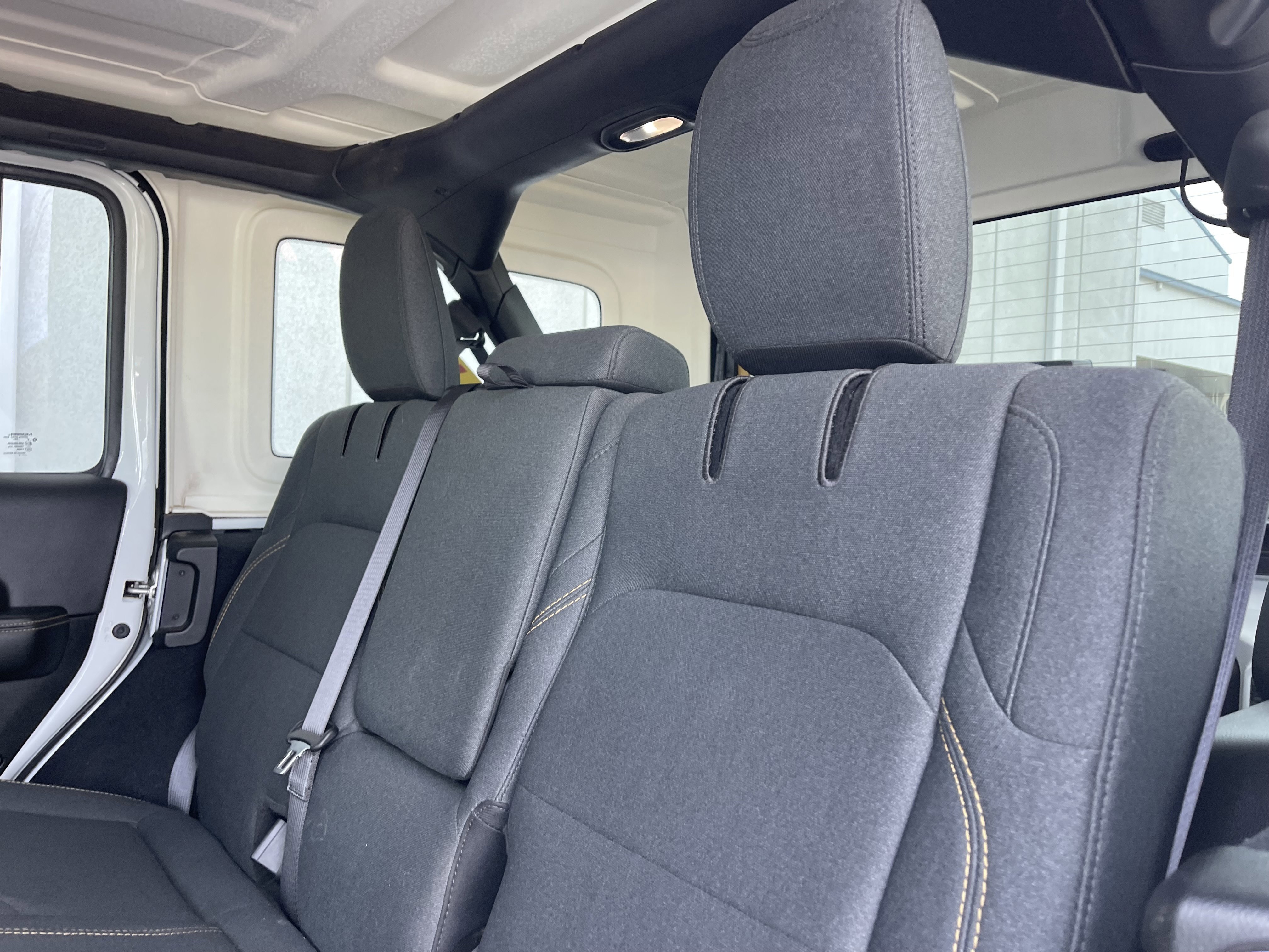 Used 2024 Jeep Wrangler Unlimited Sahara image 16