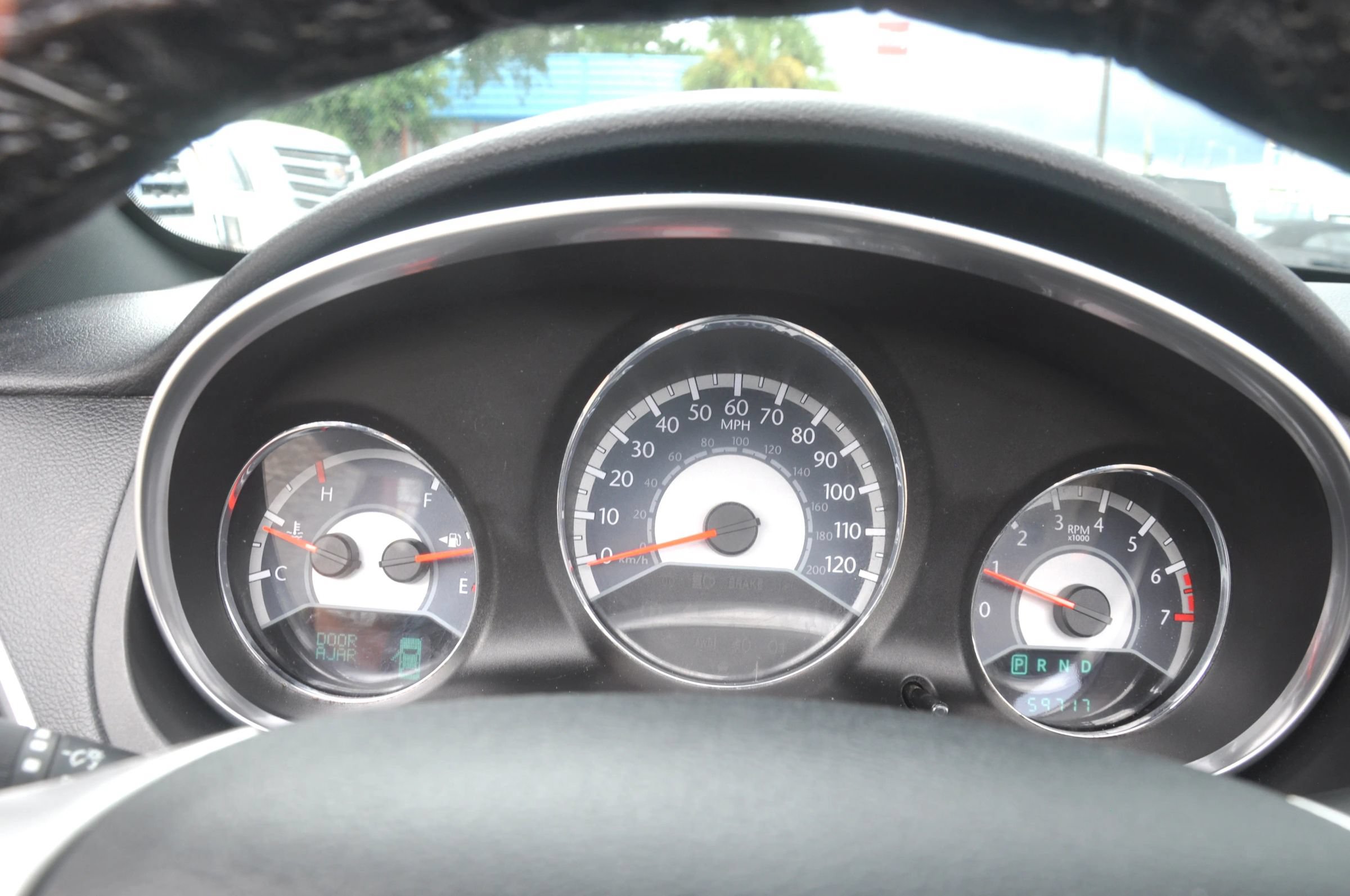 Used 2011 Chrysler 200 Touring FWD image 24