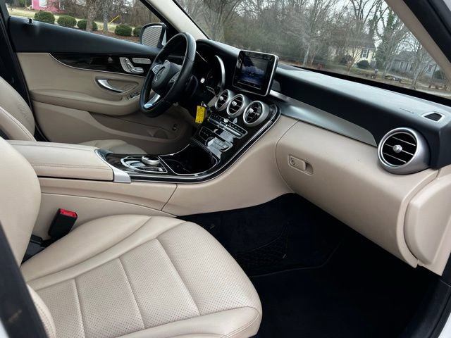 Used 2018 Mercedes-Benz C 300 4MATIC Sedan image 21
