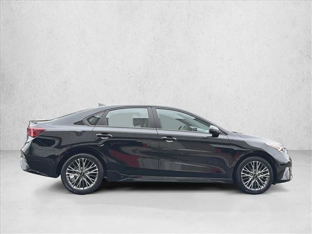 Used 2023 Kia Forte GT-Line video 4