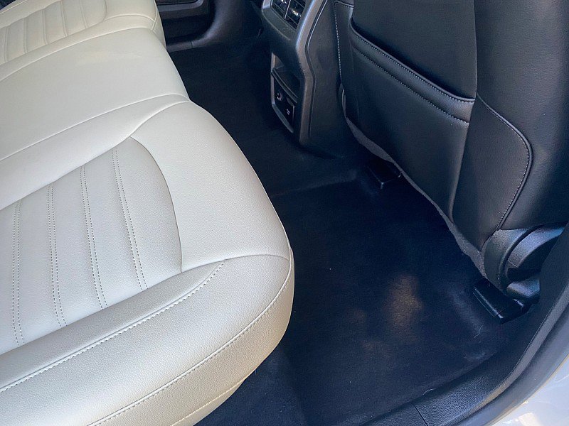 Certified 2022 Ford Edge SEL w/ Convenience Package image 32