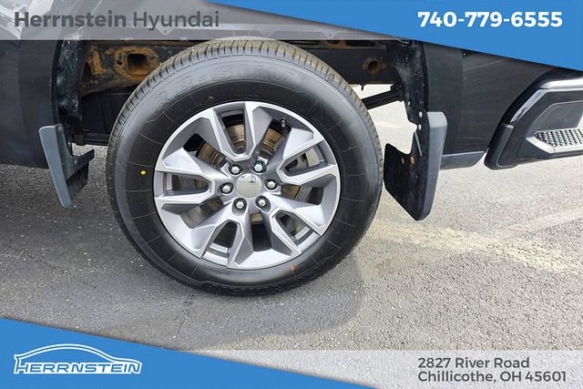 Used 2022 Chevrolet Silverado 1500 Custom AWD/4WD image 24