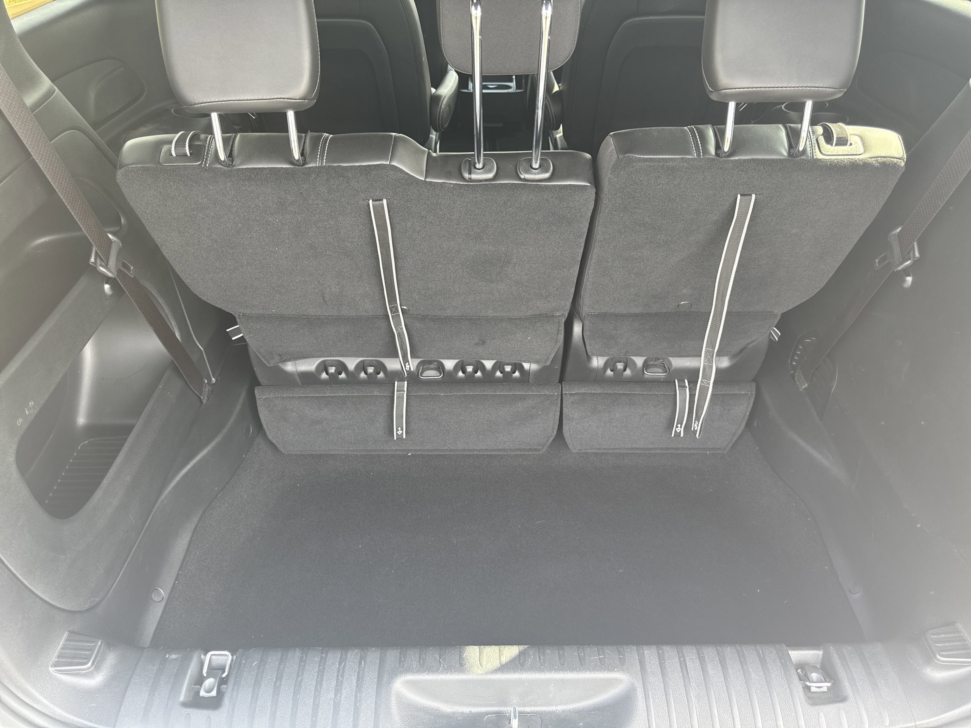 Used 2024 Chrysler Pacifica Touring-L w/ S Appearance Package image 29