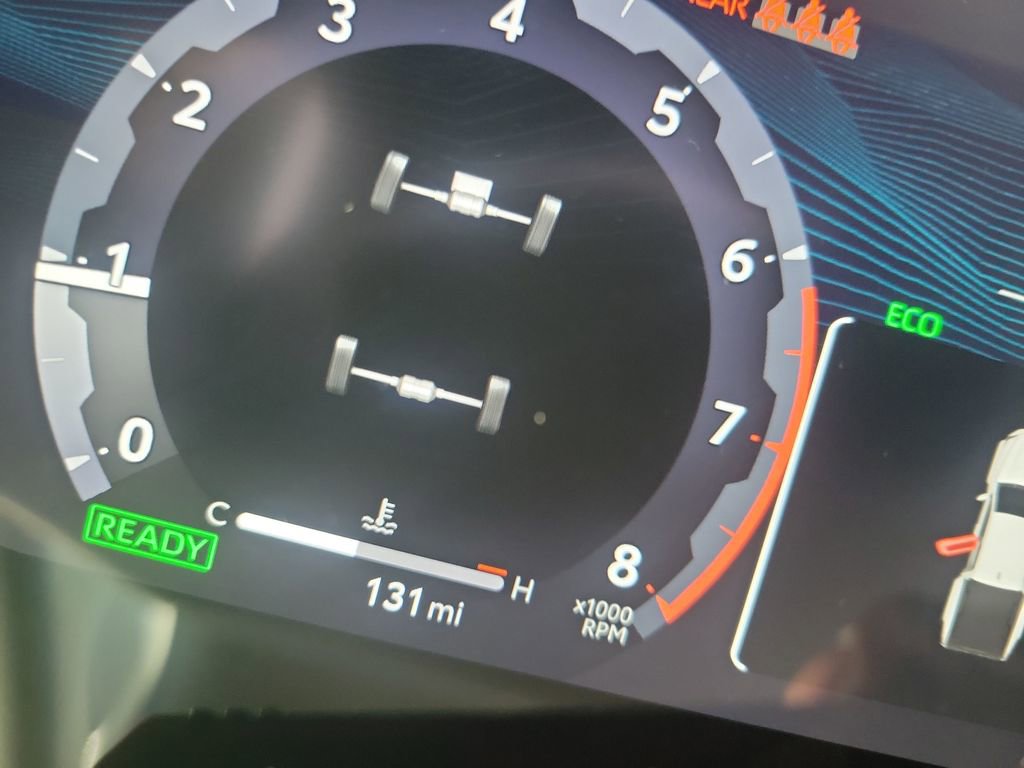 Certified 2025 Toyota Tacoma TRD Off-Road image 34