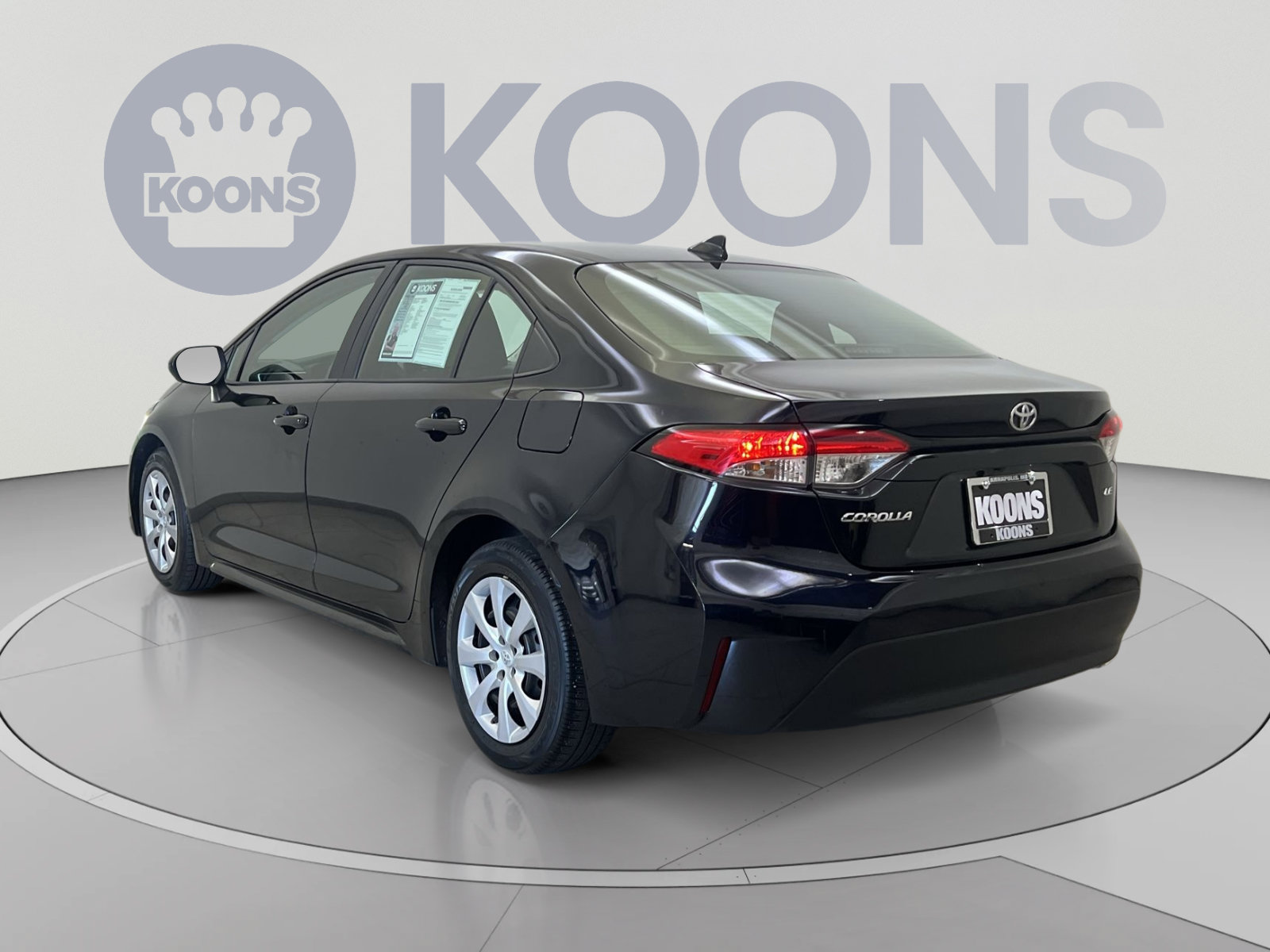 Used 2024 Toyota Corolla LE FWD image 7
