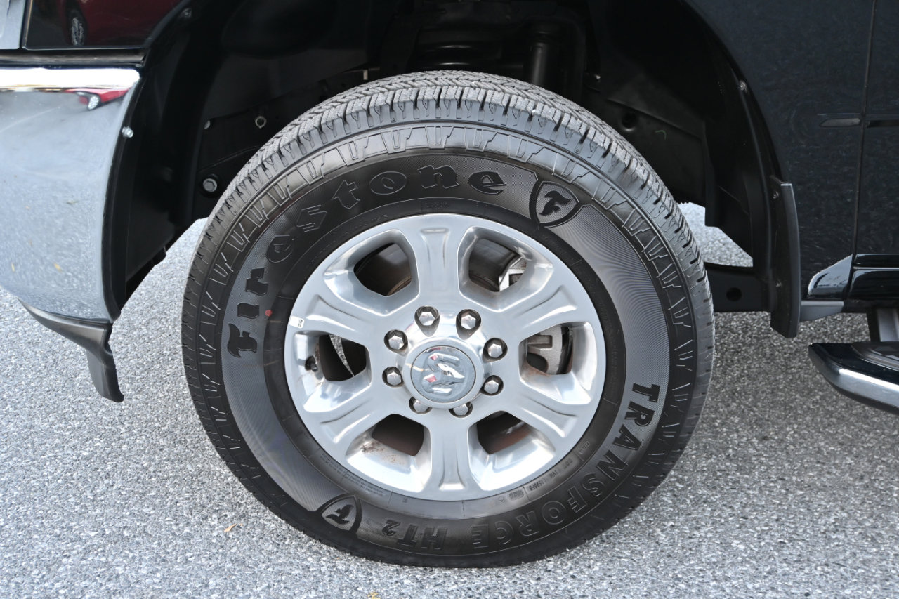 Used 2024 RAM 2500 Big Horn w/ Bed Utility Group image 11