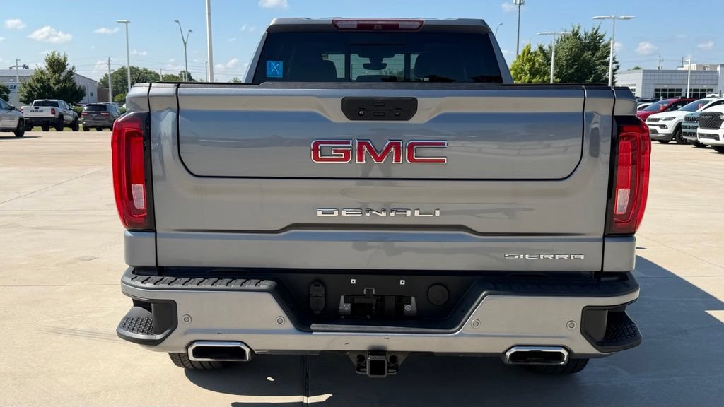 Used 2019 GMC Sierra 1500 Denali w/ Denali Ultimate Package AWD/4WD image 4