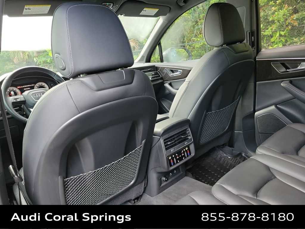 Certified 2025 Audi Q7 2.0T Premium Plus AWD/4WD image 20