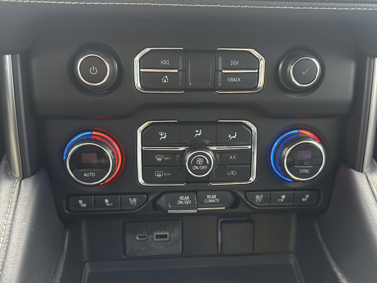 Used 2021 Chevrolet Tahoe Premier image 43