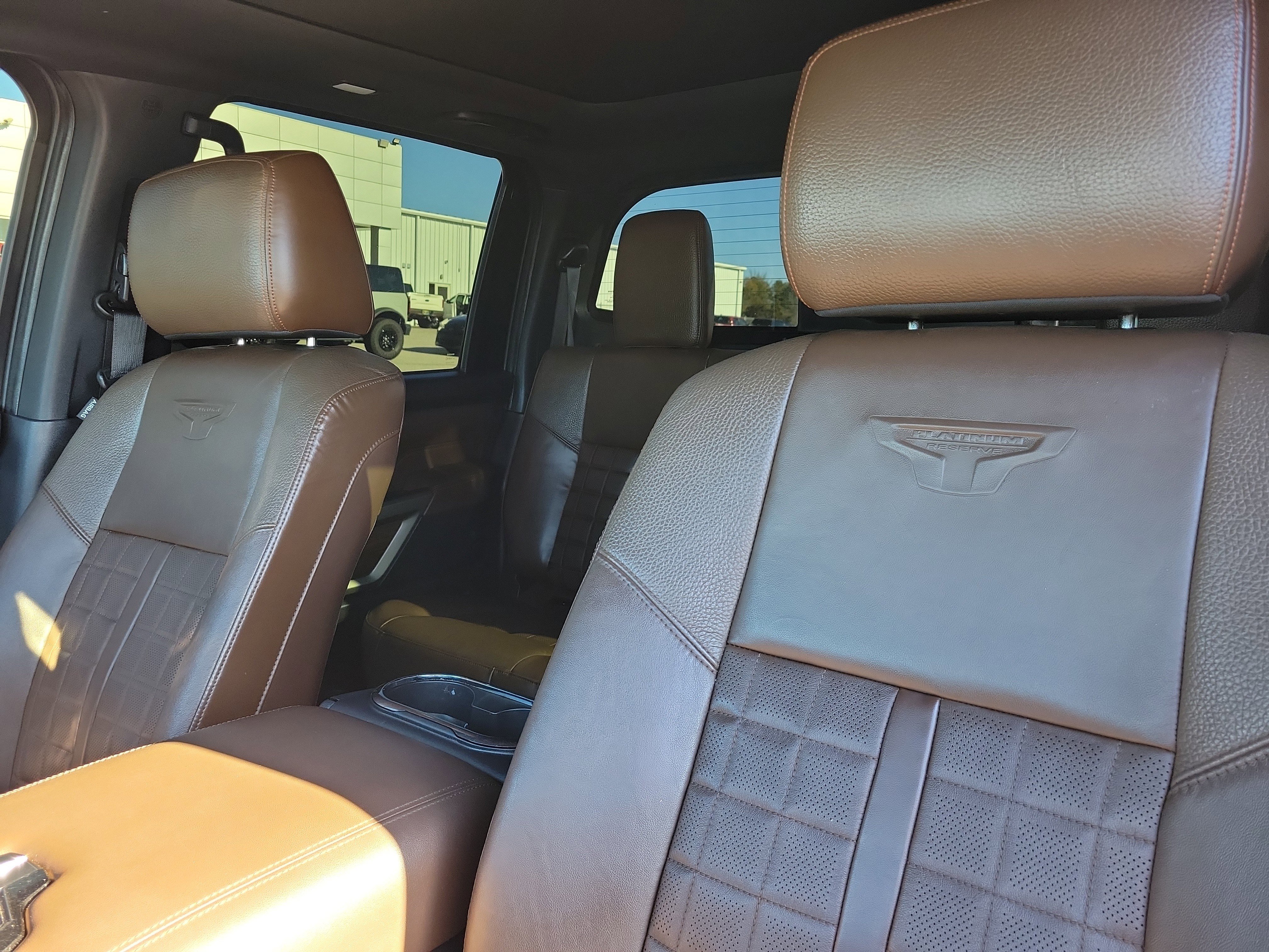 Used 2021 Nissan Titan Platinum Reserve w/ Moonroof Package image 16