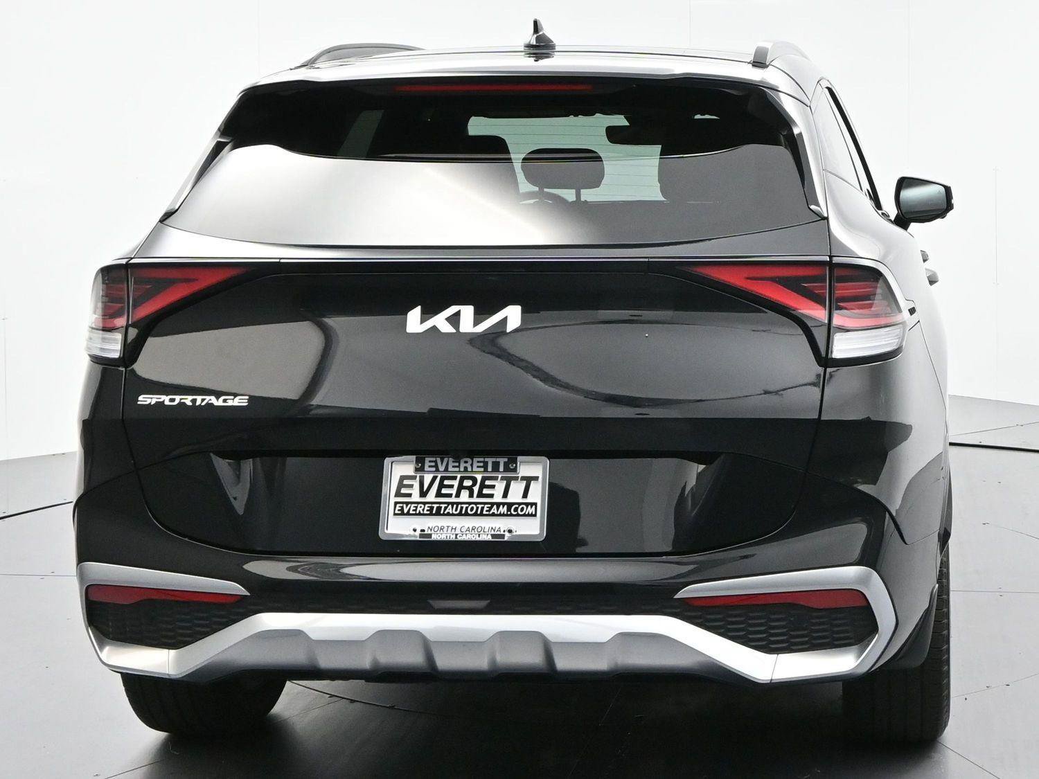 Used 2024 Kia Sportage SX FWD image 6