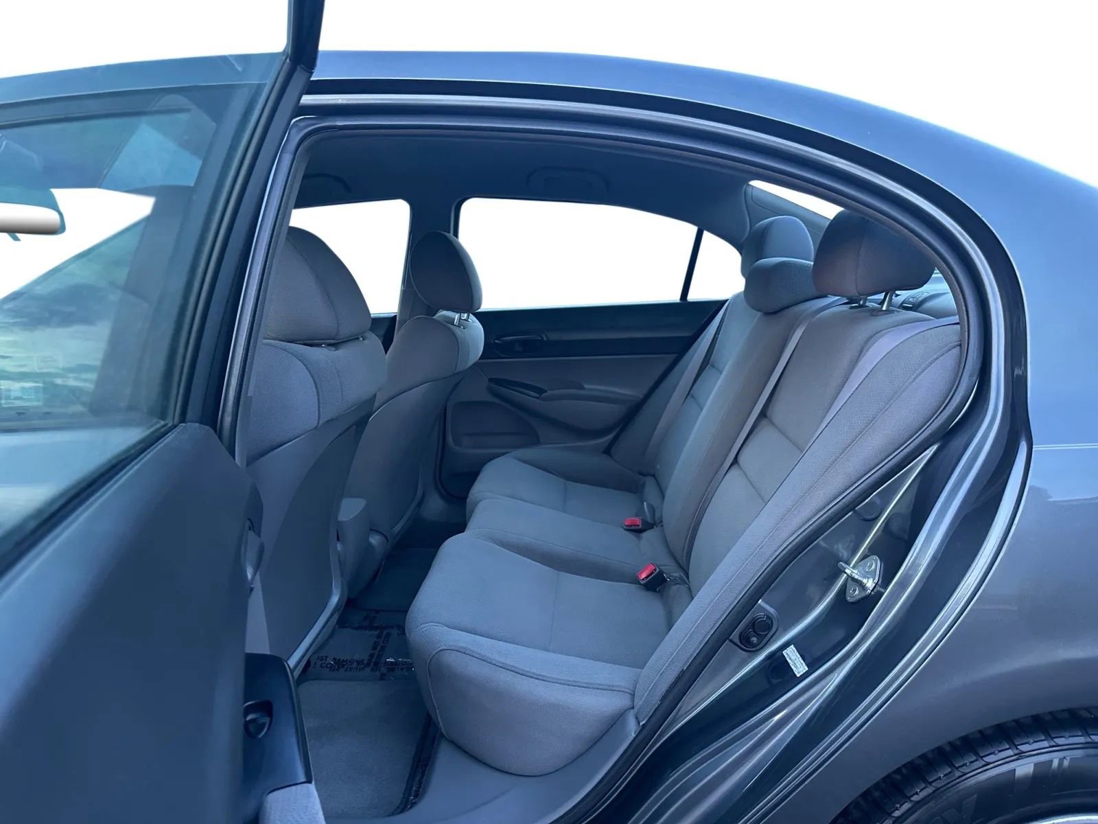 Used 2011 Honda Civic DX-VP image 18