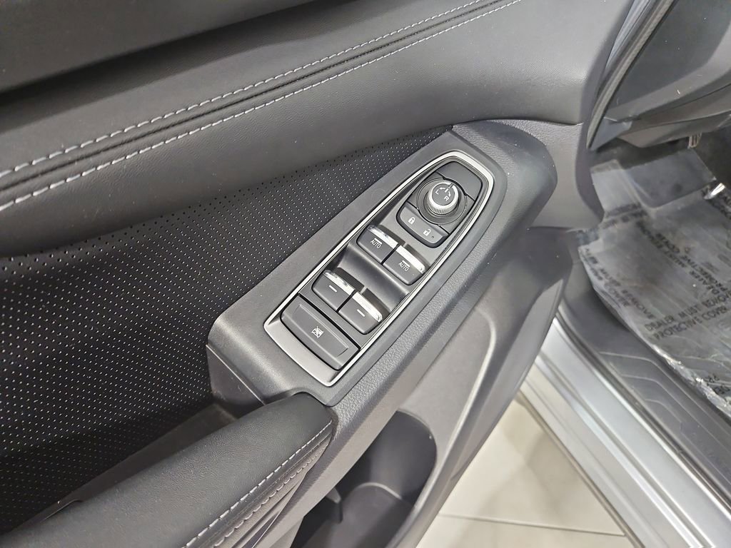 Certified 2023 Subaru Ascent Limited image 13