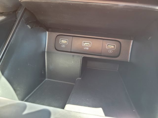 Used 2021 Kia Sorento S w/ Panoramic Sunroof Package AWD/4WD image 25