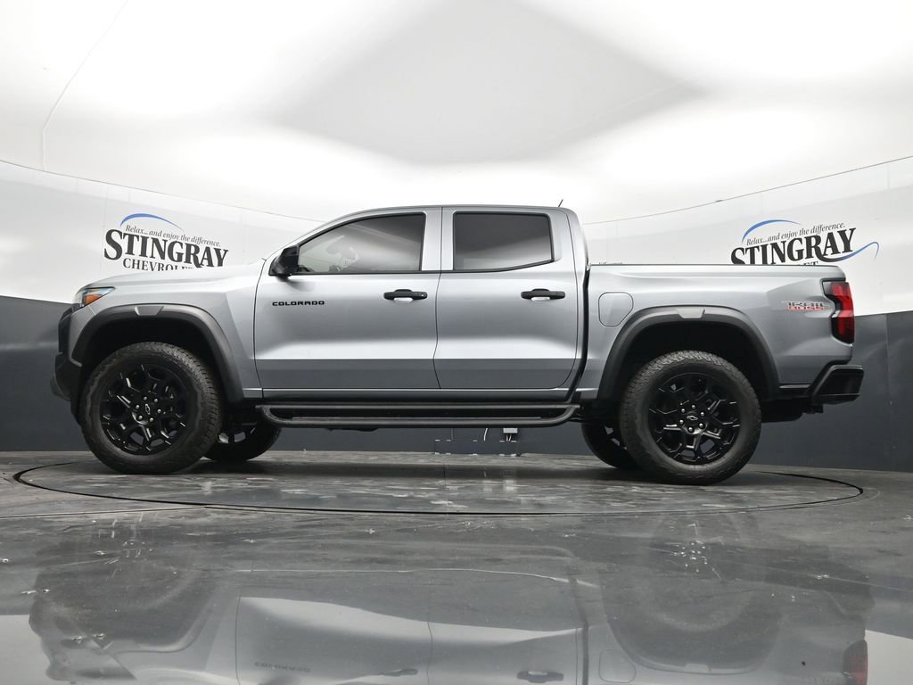 Used 2026 Chevrolet Colorado Trail Boss AWD/4WD image 29