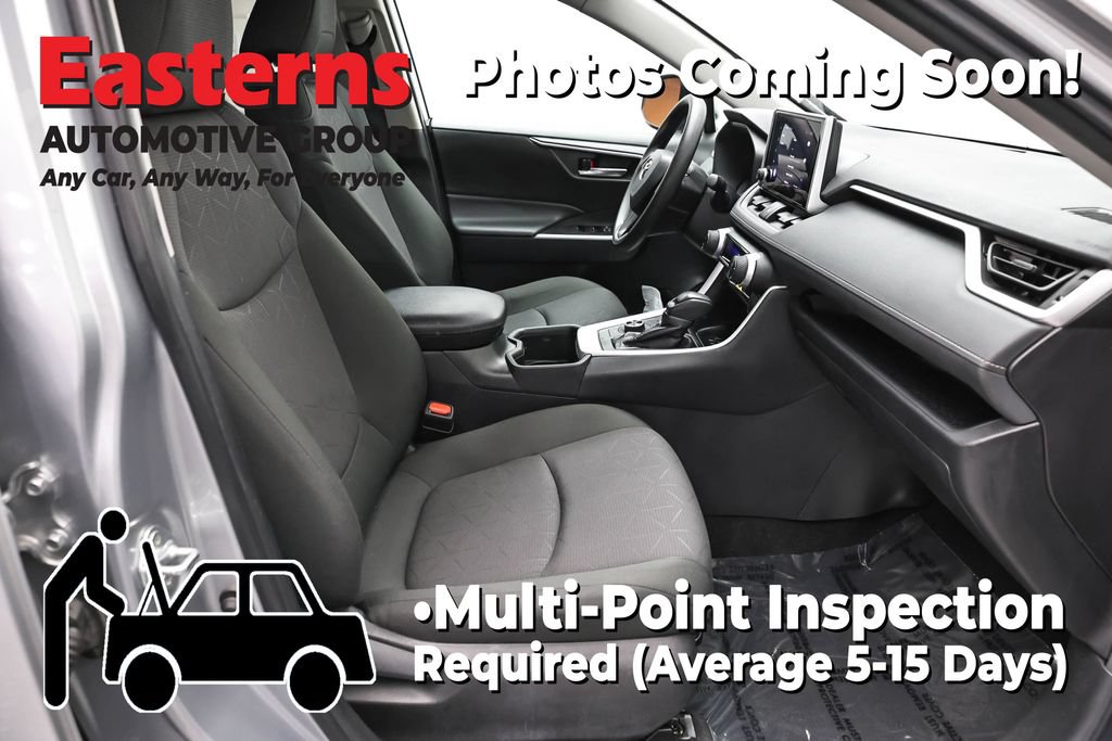 Used 2024 Toyota RAV4 XLE AWD/4WD image 23