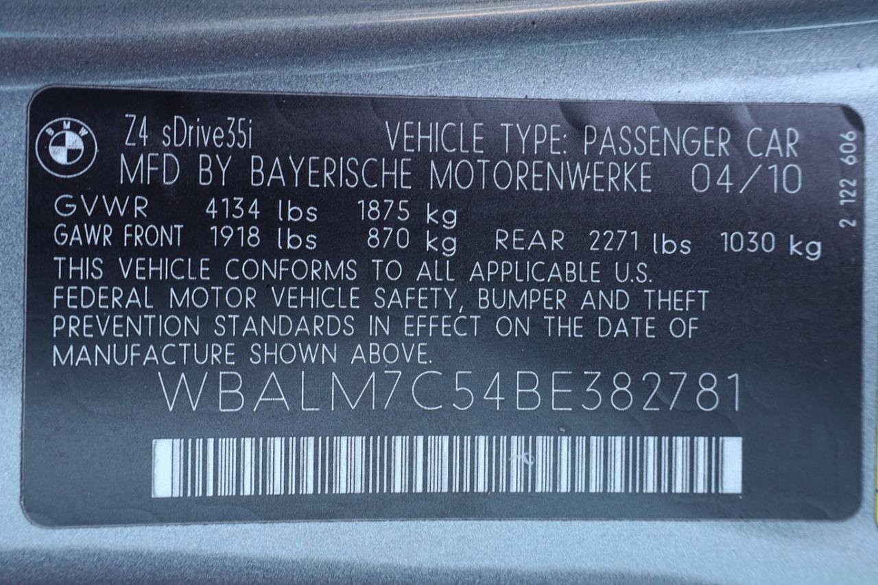 Used 2011 BMW Z4 sDrive35i image 16