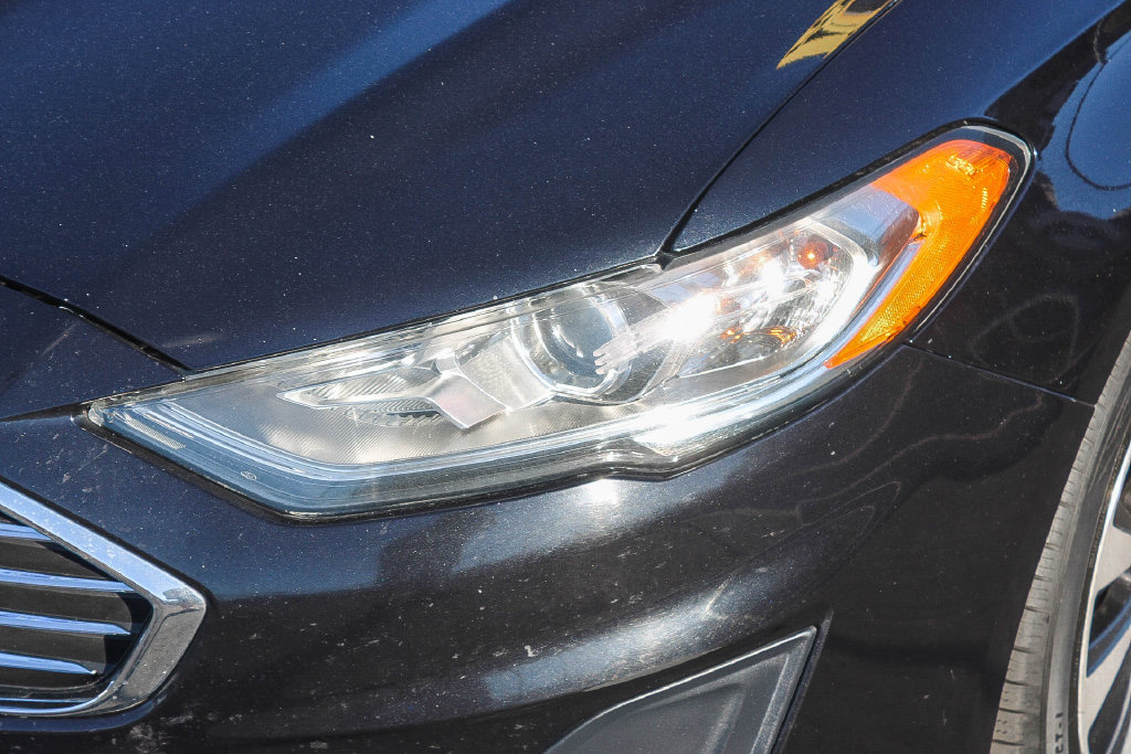 Certified 2020 Ford Fusion SE AWD/4WD image 13