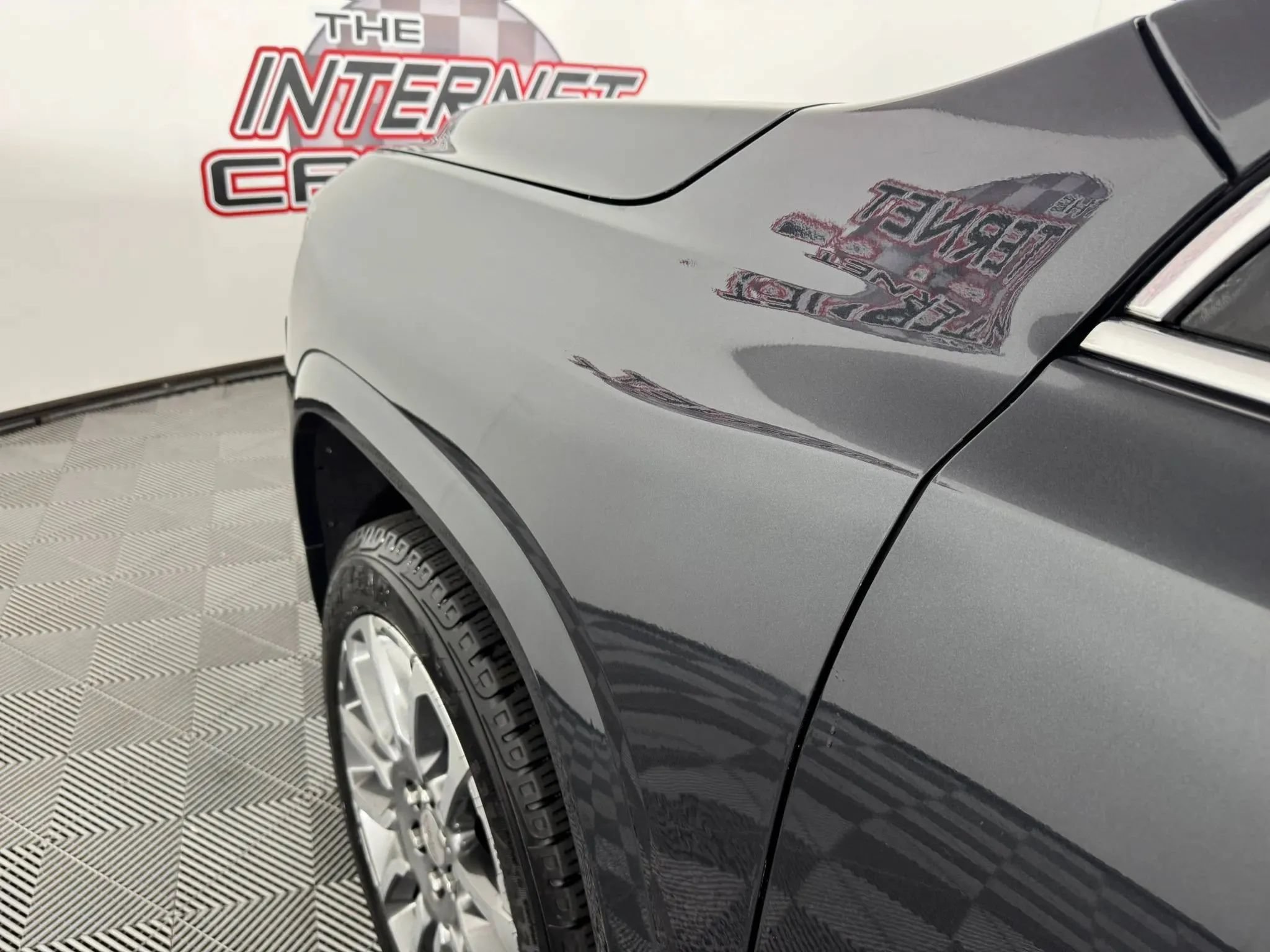 Used 2021 GMC Acadia Denali w/ Denali Ultimate Package AWD/4WD image 27