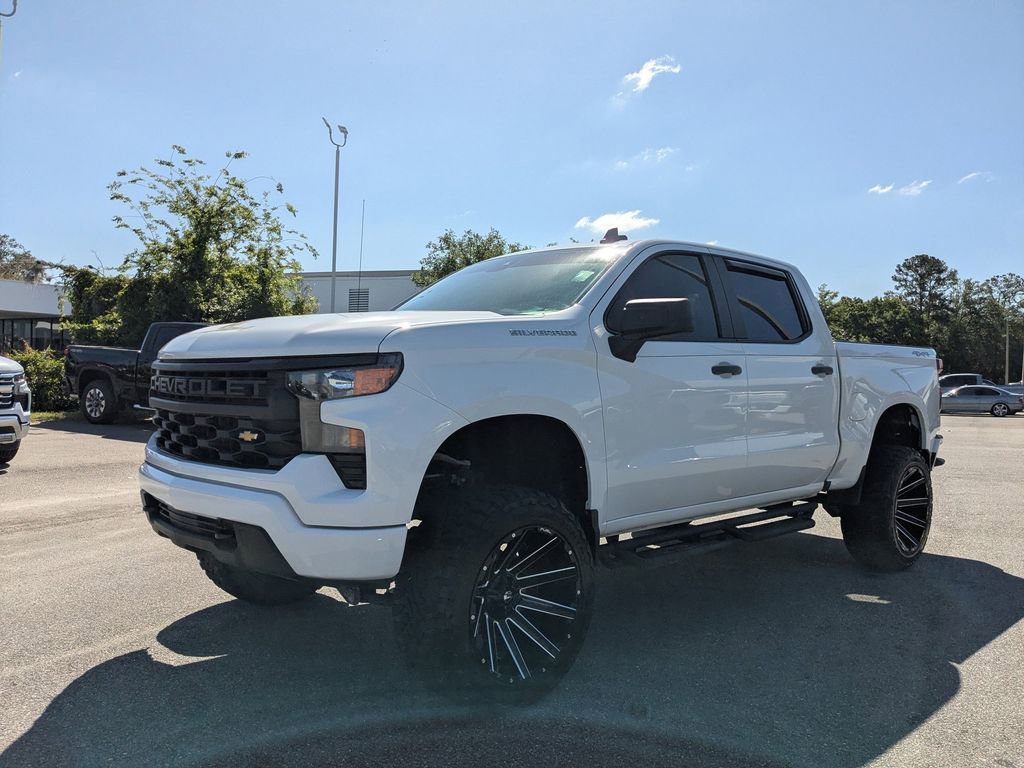 Used 2022 Chevrolet Silverado 1500 Custom AWD/4WD image 7