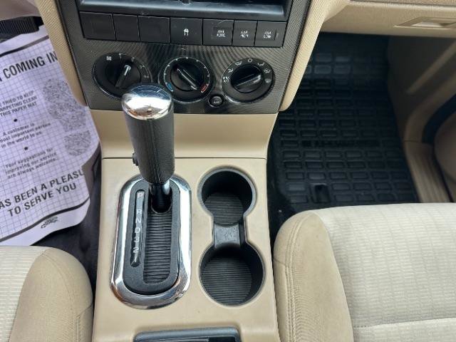 Used 2010 Ford Explorer Sport Trac XLT image 24