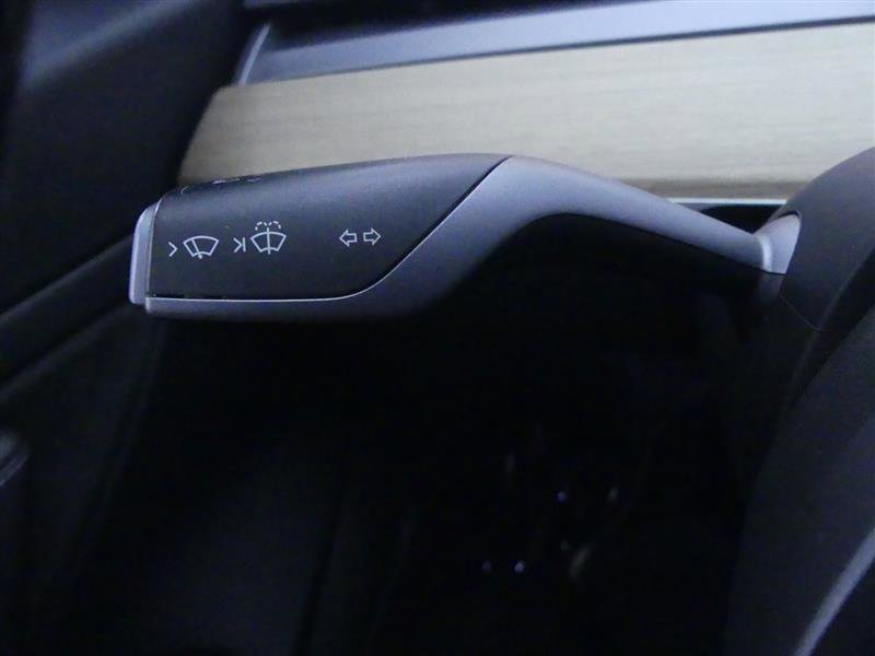 Used 2020 Tesla Model 3 Long Range AWD/4WD image 18