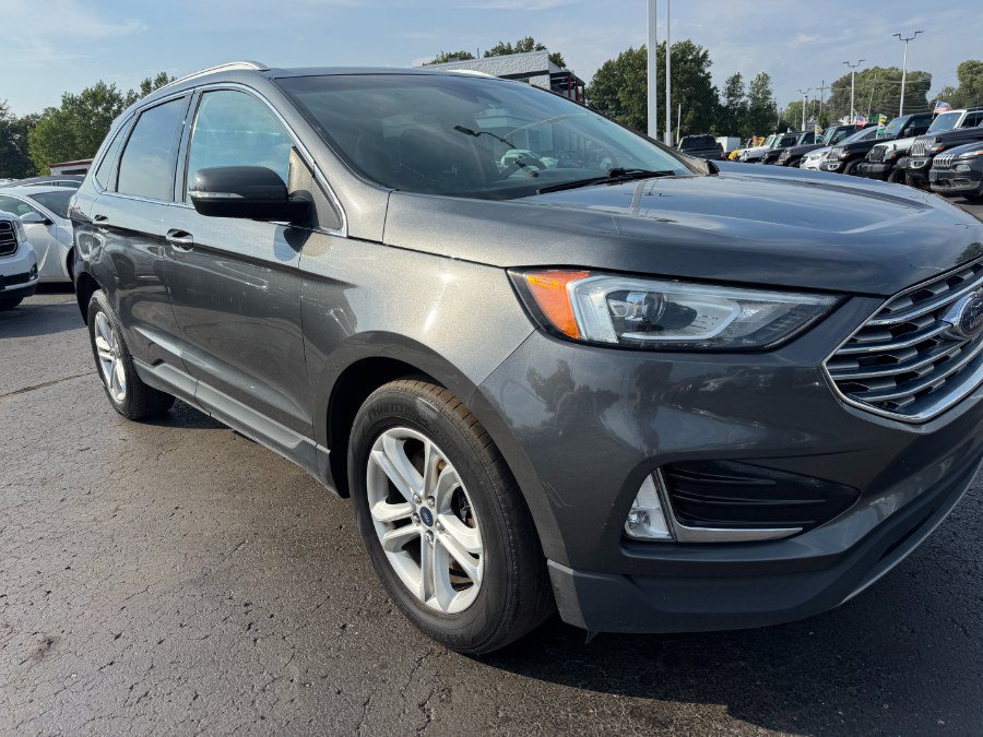 Used 2019 Ford Edge SEL w/ Equipment Group 201A AWD/4WD image 12