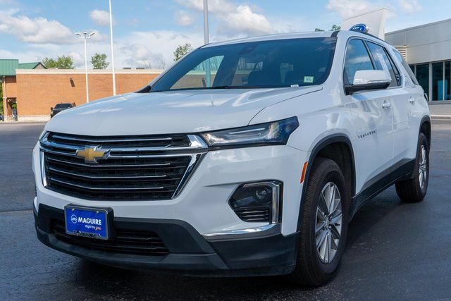 Used 2023 Chevrolet Traverse LT AWD/4WD image 2