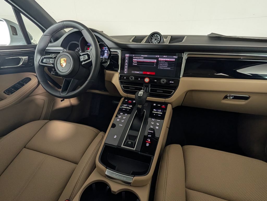 New 2026 Porsche Macan AWD/4WD image 23