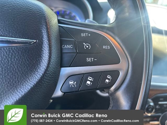 Used 2015 Chrysler 300 C Platinum w/ Harman/Kardon Audio Group AWD/4WD image 33