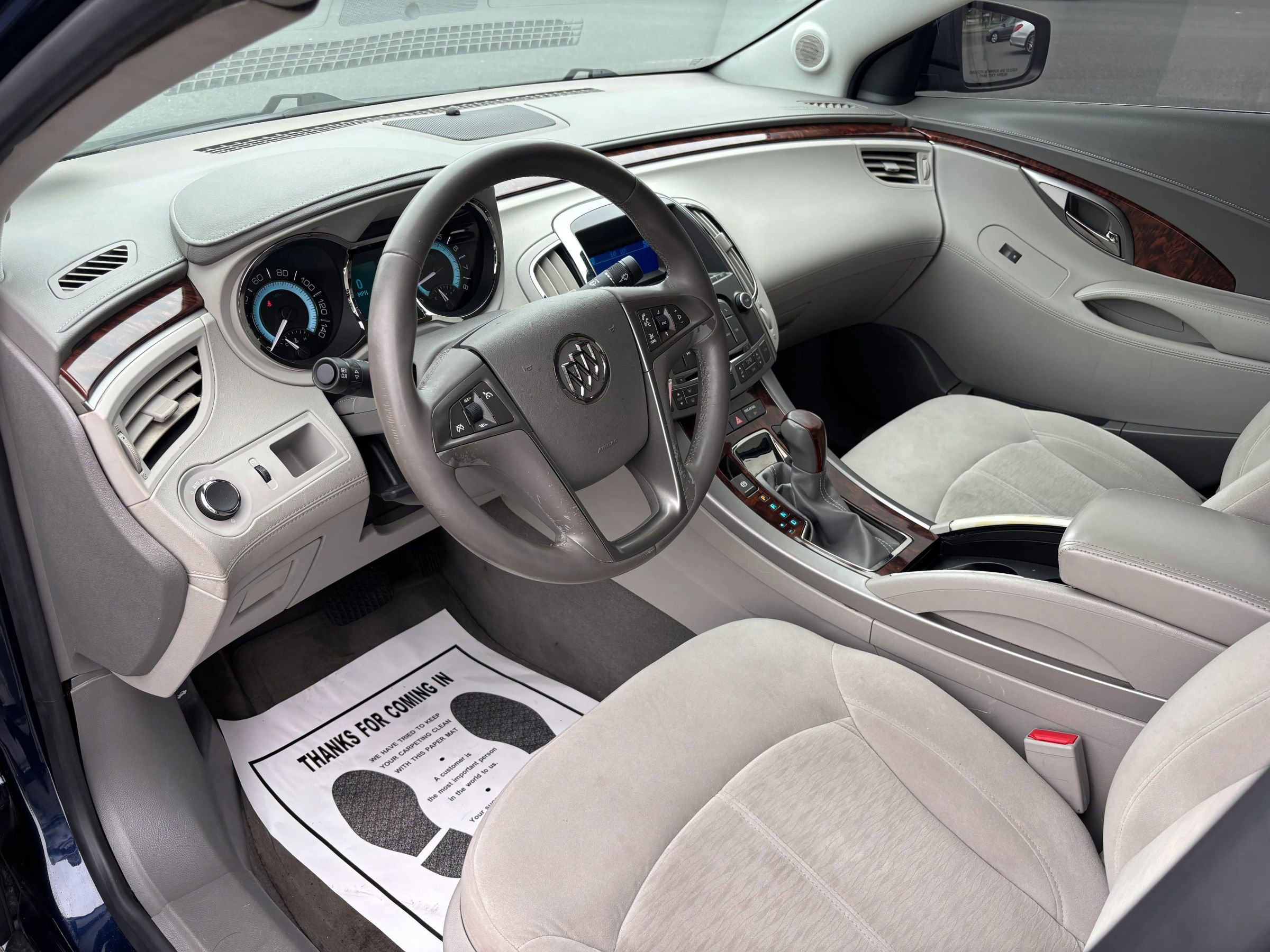 Used 2010 Buick LaCrosse CX FWD image 11