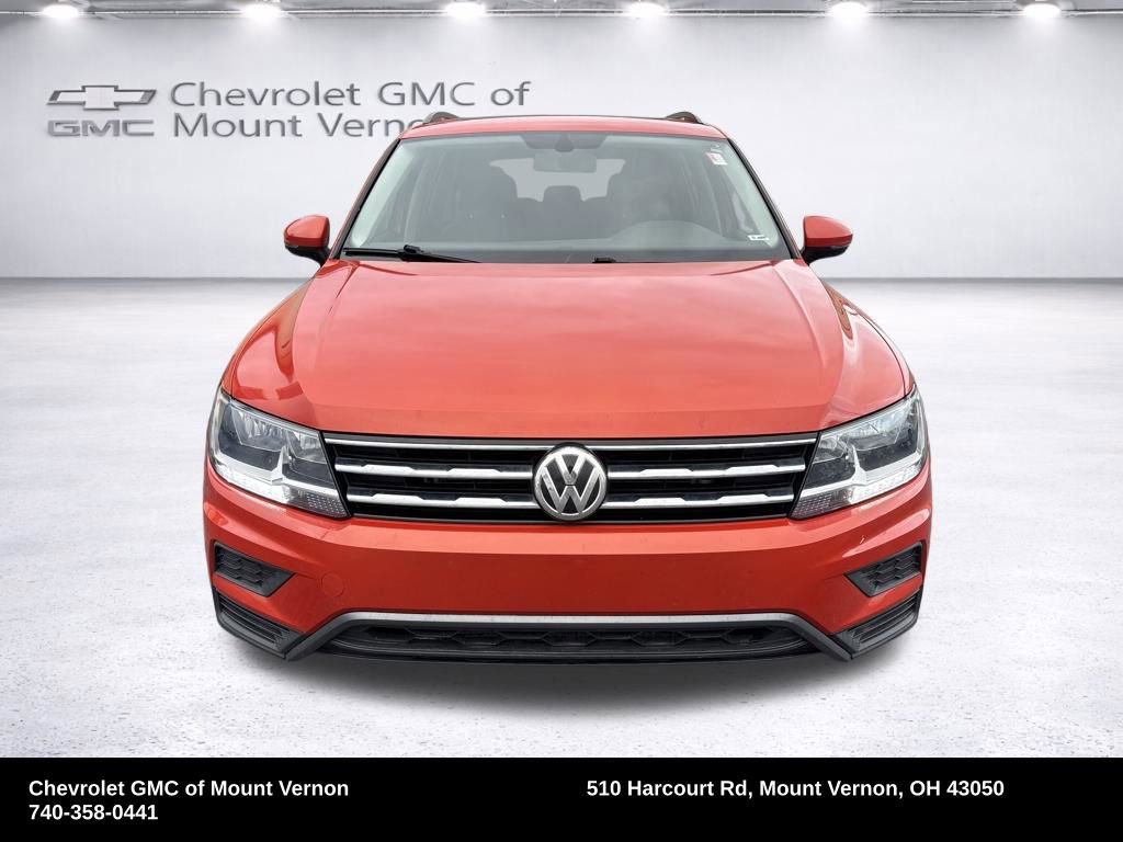 Used 2019 Volkswagen Tiguan SE w/ Panoramic Sunroof Package image 9