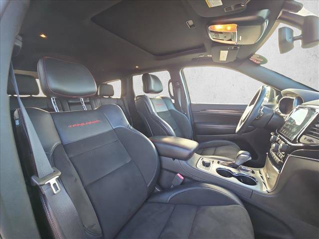 Used 2019 Jeep Grand Cherokee Trailhawk AWD/4WD image 20