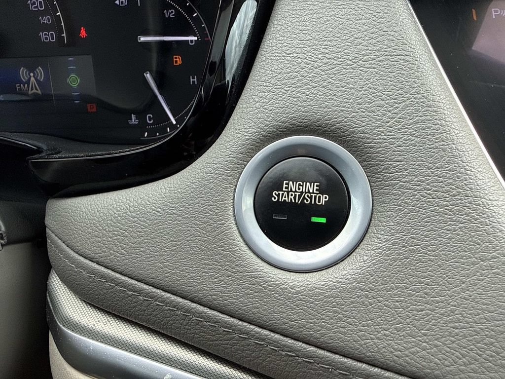 Used 2018 Cadillac XT5 Luxury w/ Driver Awareness Package FWD image 36