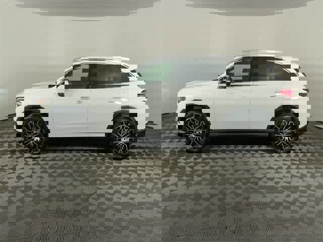 Certified 2026 Mercedes-Benz GLC 300 4MATIC image 2