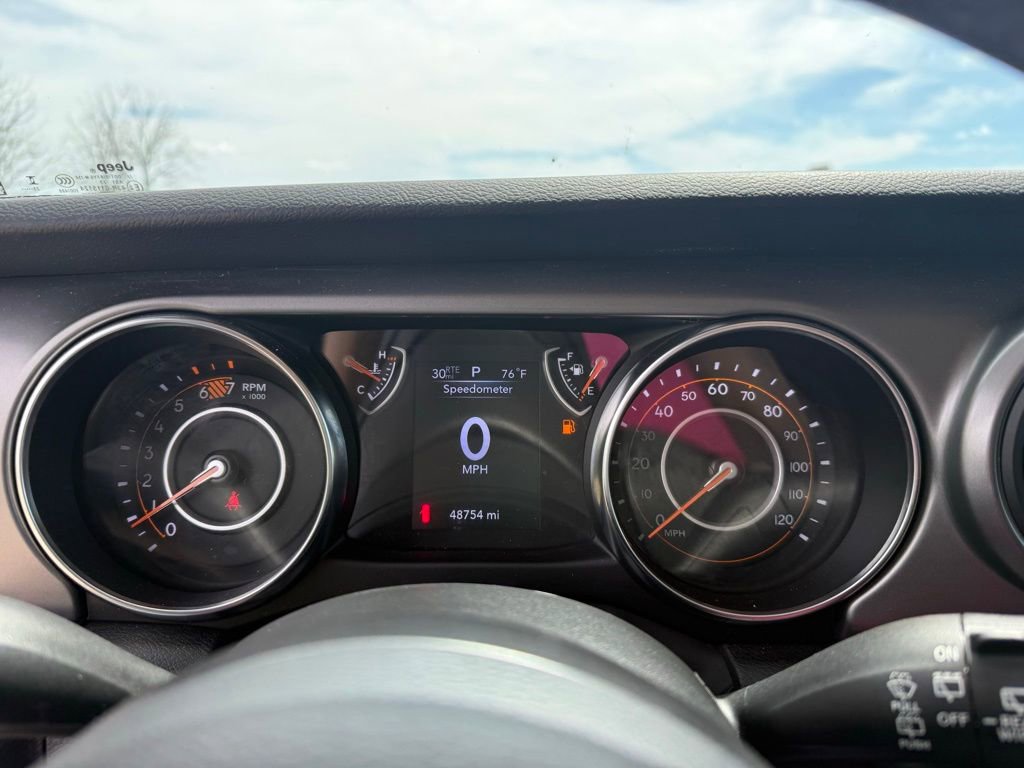 Used 2023 Jeep Wrangler Unlimited Sport AWD/4WD image 32