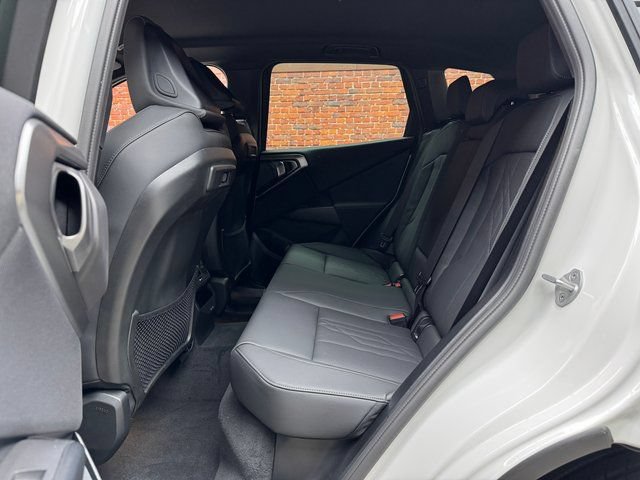 Used 2026 BMW X3 xDrive30i w/ Convenience Package AWD/4WD image 23