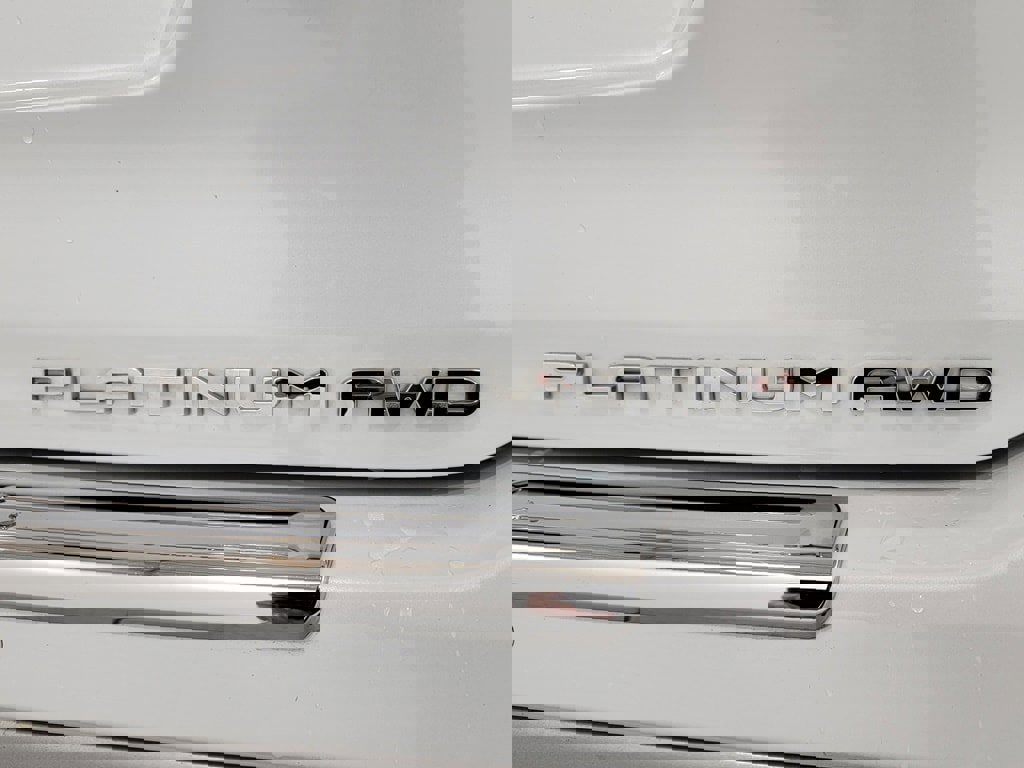 Certified 2022 Toyota Highlander Platinum image 9