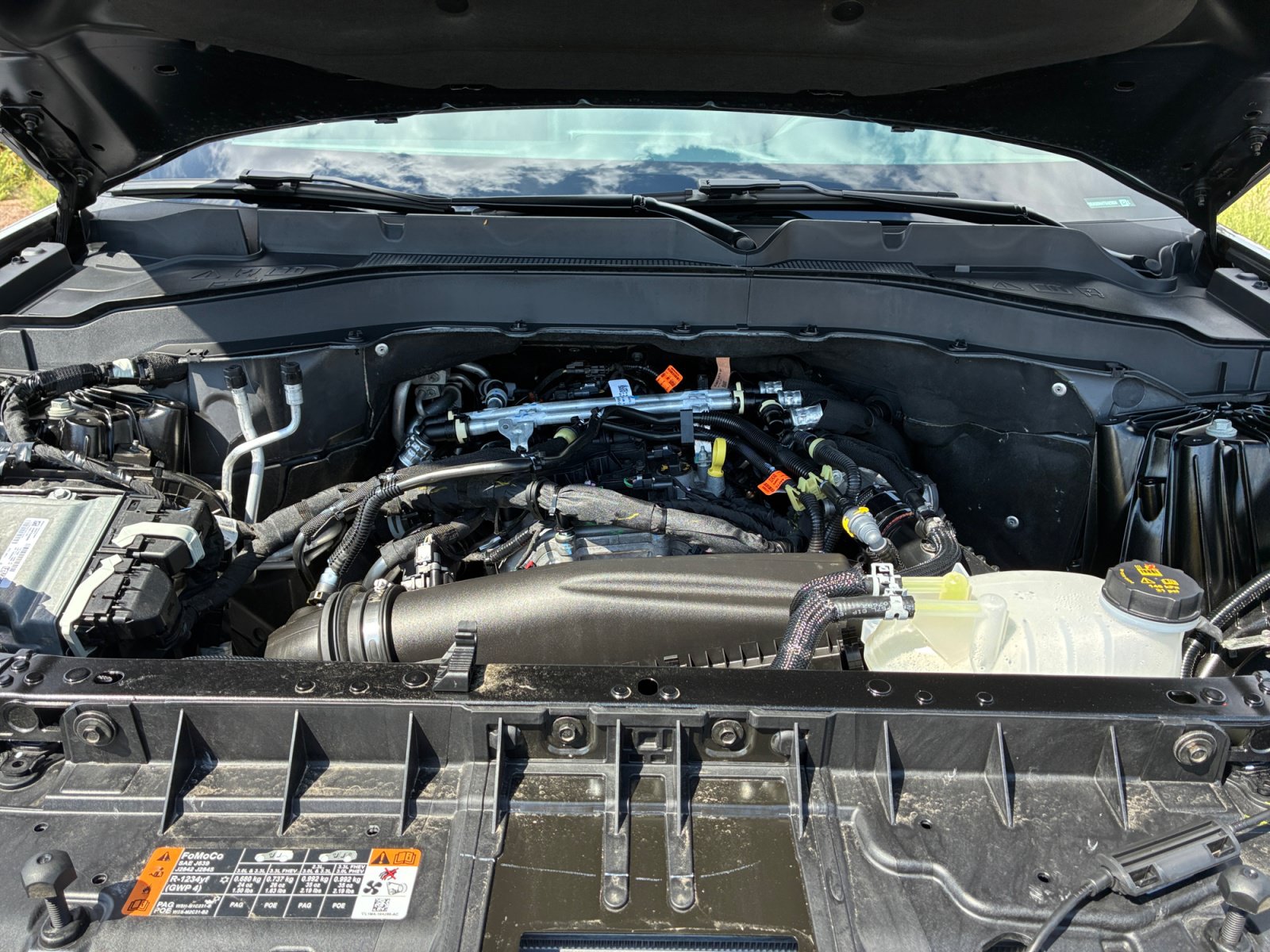 Used 2026 Ford Explorer Active AWD/4WD image 21