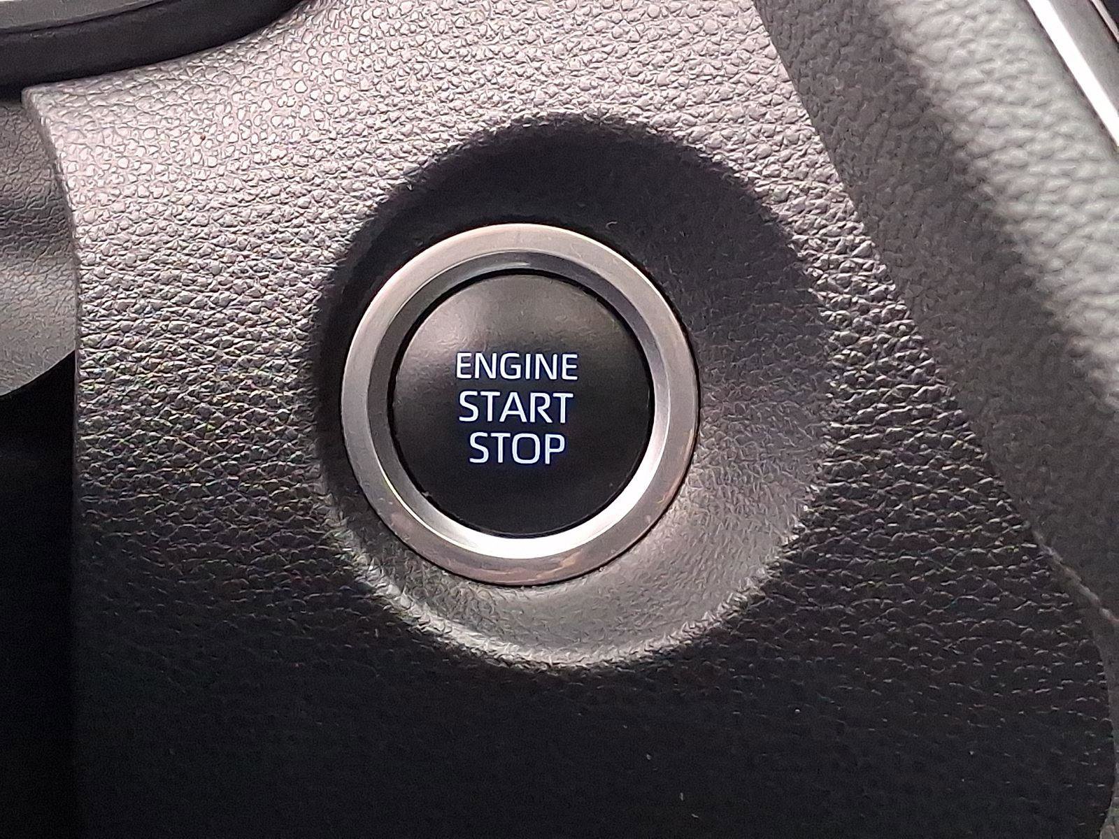 Used 2022 Toyota Corolla Cross XLE w/ Convenience Package image 23