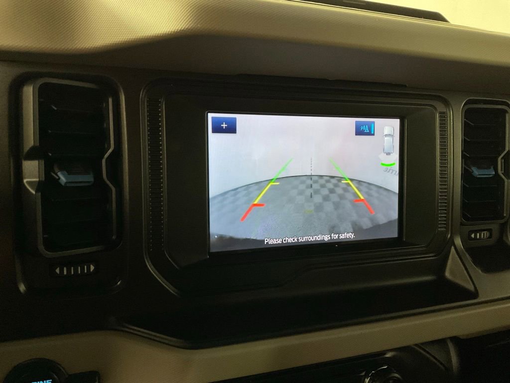 Used 2023 Ford Bronco Wildtrak image 23